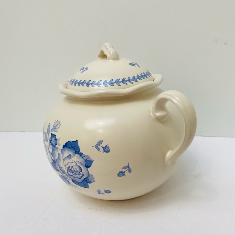 Vintage 1980 to 1990s Crowning Touch Somerset Garden lidded Urn Bowl